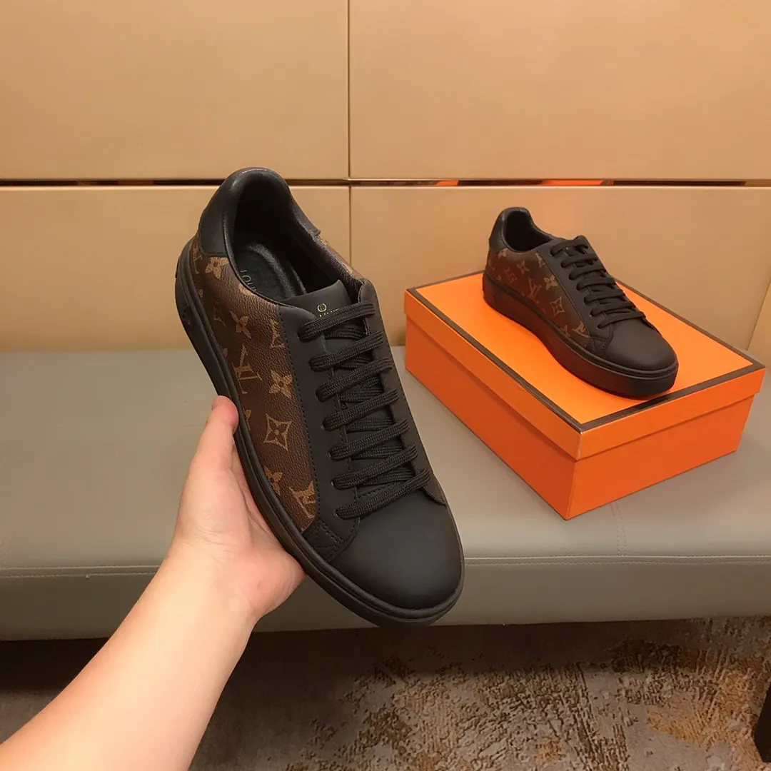 Factory price 380 💎💎👟 (LV Louis Vuitton) New men's casual shoes [proud] hot style, imported special embossed fabric, comfortable pigskin lining, wear-resistant rubber outsole, if you are still worried about wearing matching shoes, then this shoe is your best choice! Code number: 38-44